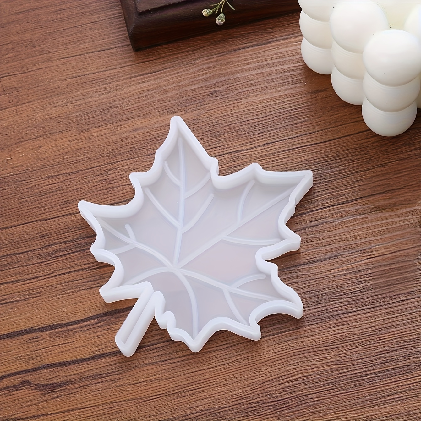 1PC Maple Leaf shaped Silicone - Candle Making Diy 评论和价格