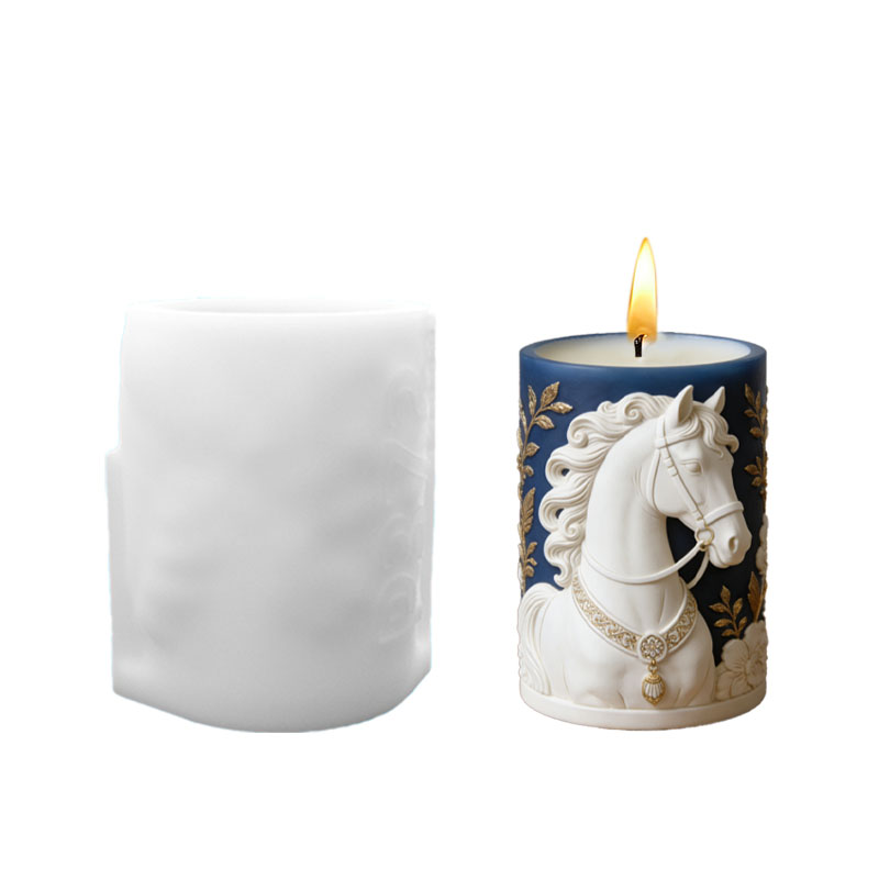 Blue Gold Embossed Horse Candl - Candle Making Workshop 评论和价格